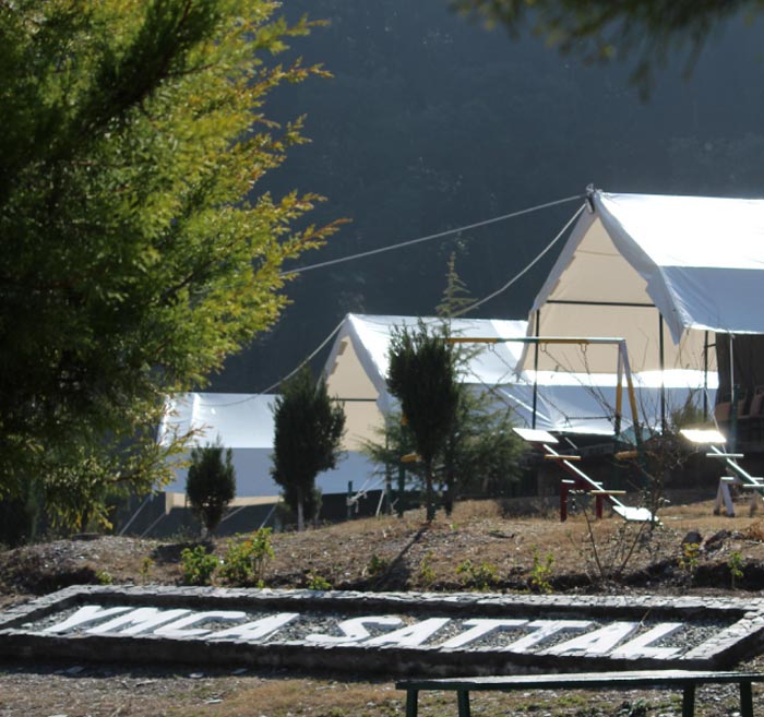 The four Lakeview Huts